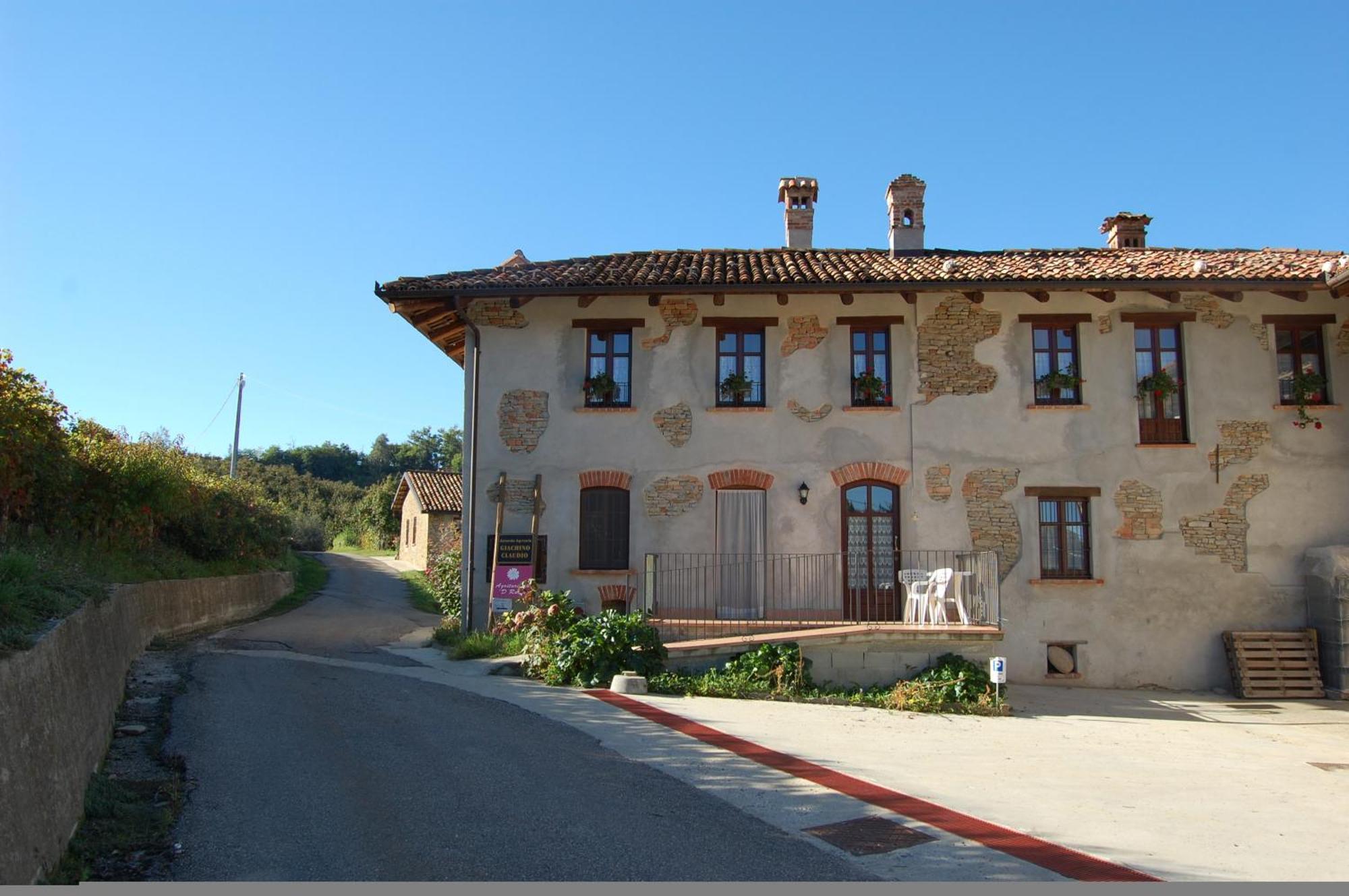 Agriturismo Rainé Montelupo Albese Exterior foto