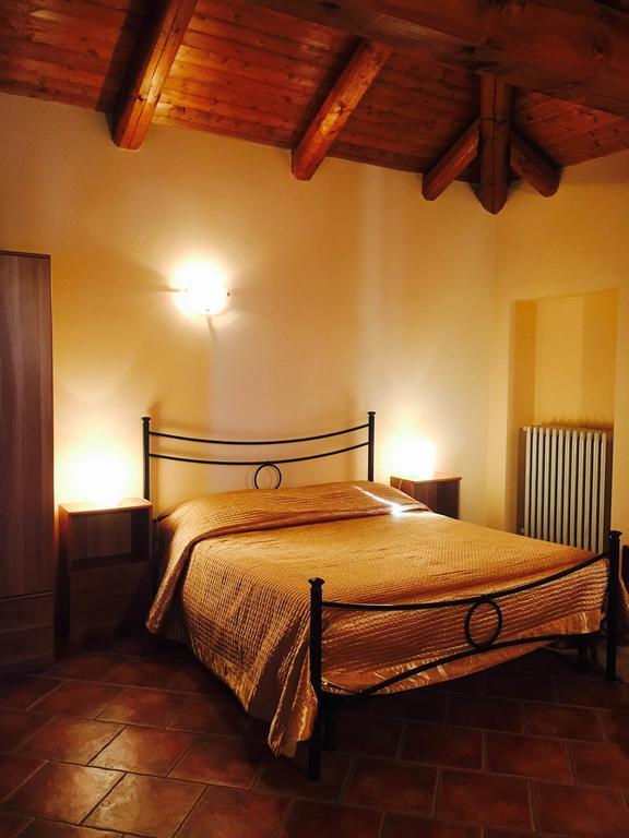 Agriturismo Rainé Montelupo Albese Exterior foto